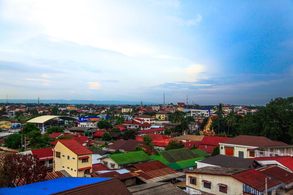 Douangchan Plaza Hotel Vientiane Eksteriør billede